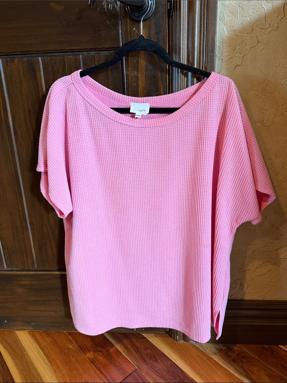 Andree by Unit Weekend Essentials Women's Pink Waffle Knit Short Sleeve Top